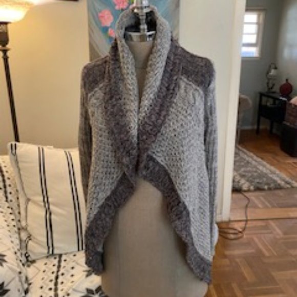 CABI GORGEOUS EUC CARDIGAN 100% COTTON NWOT - Picture 7 of 13